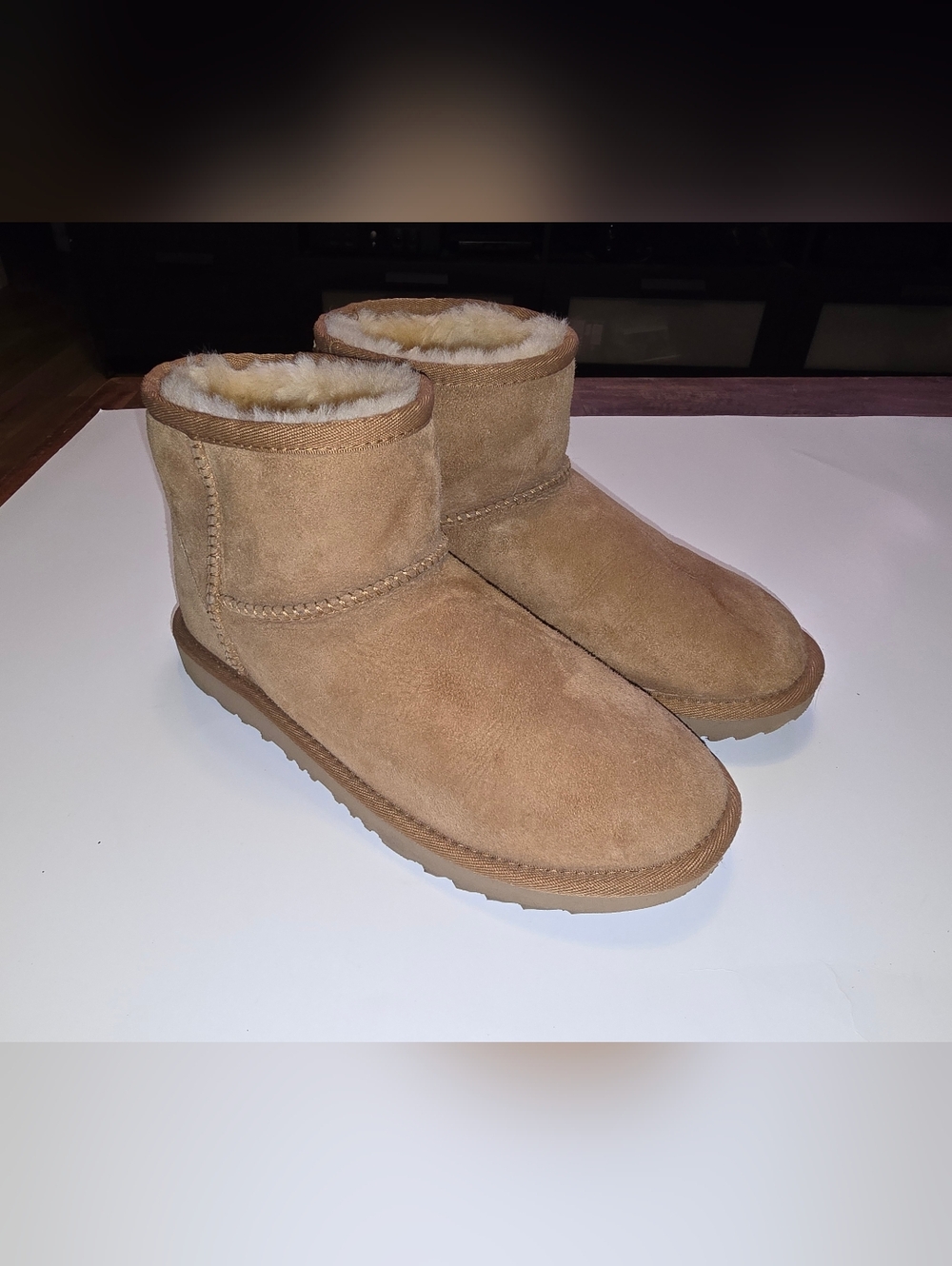 Uggs Classic Mini ll Chestnut Sz 5Y Or 7 Womens